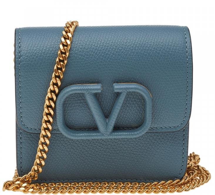 Valentino card holder in luxurious black leather with iconic logo design